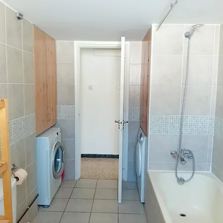 Door 3bdr Flat Centre Apartmán Nikósie