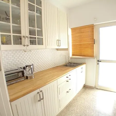 Door 3bdr Flat Centre Appartement