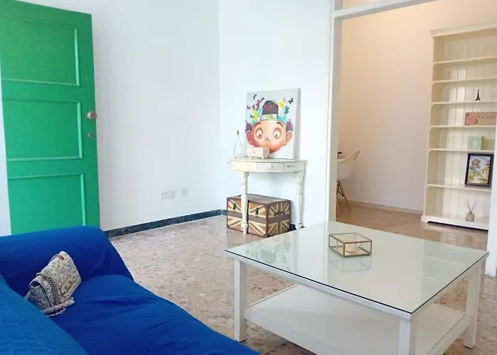 Door 3bdr Flat Centre Apartmán