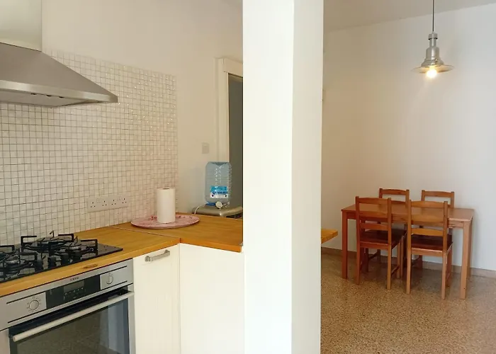 Appartement Door 3bdr Flat Centre *