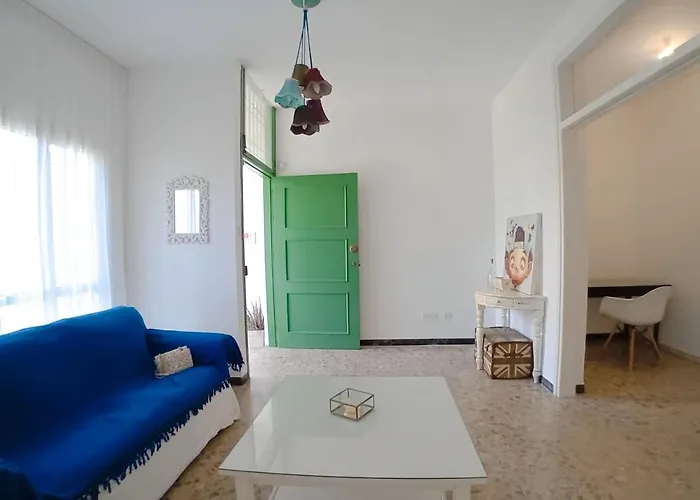 Door 3bdr Flat Centre Appartement