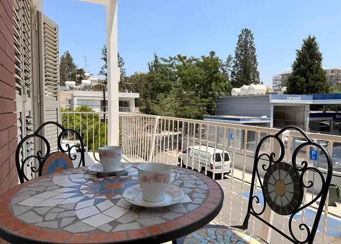 Door 3bdr Flat Centre Appartement