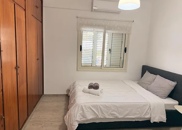 Door 3bdr Flat Centre Nicosie